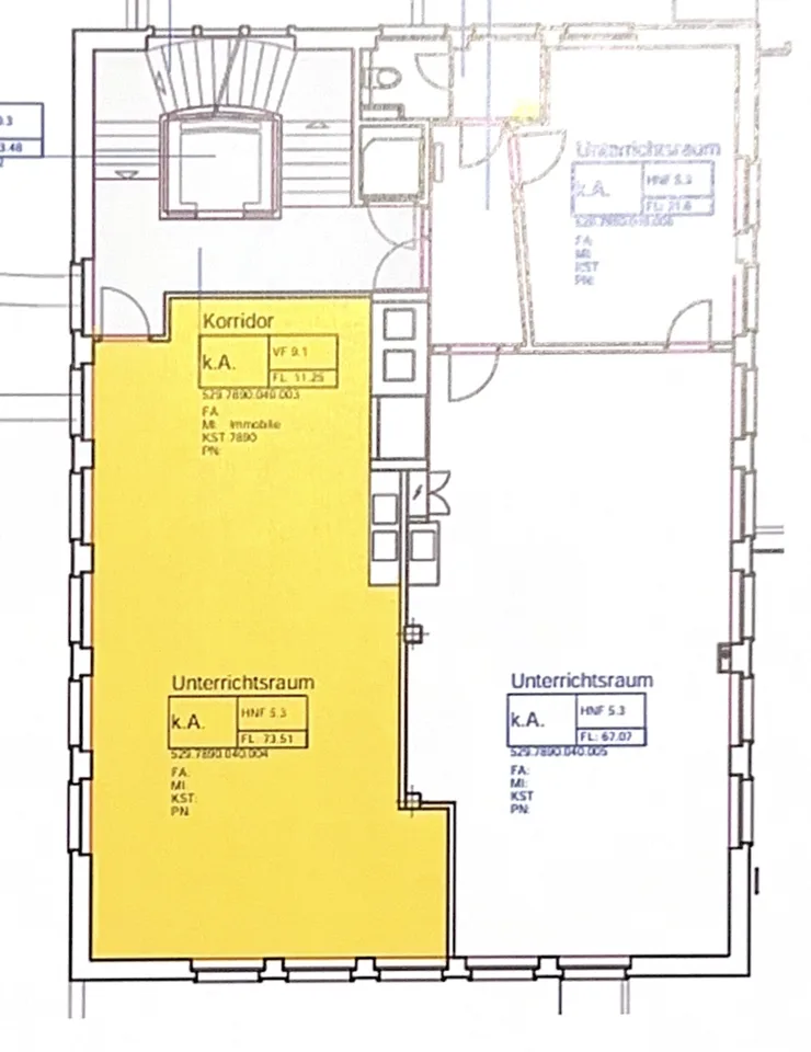 Atelier / Gewerbefläche mit viel Licht