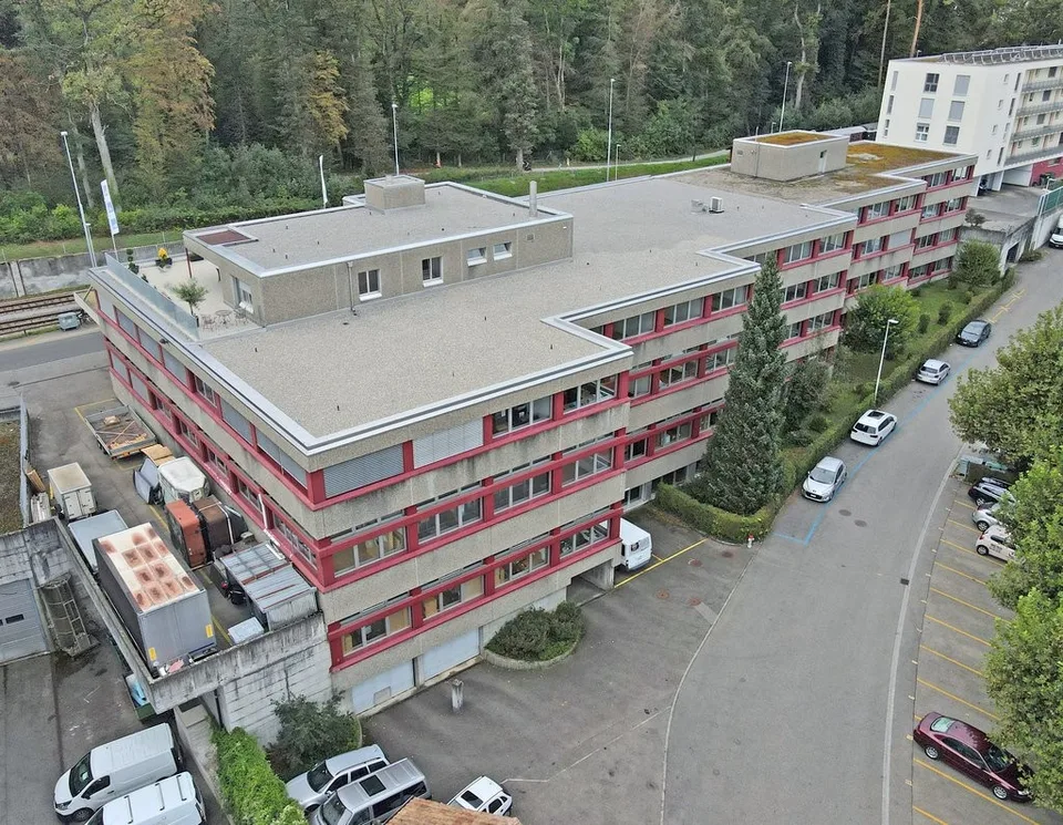 Einstellplatz in Ostermundigen zu vermieten!