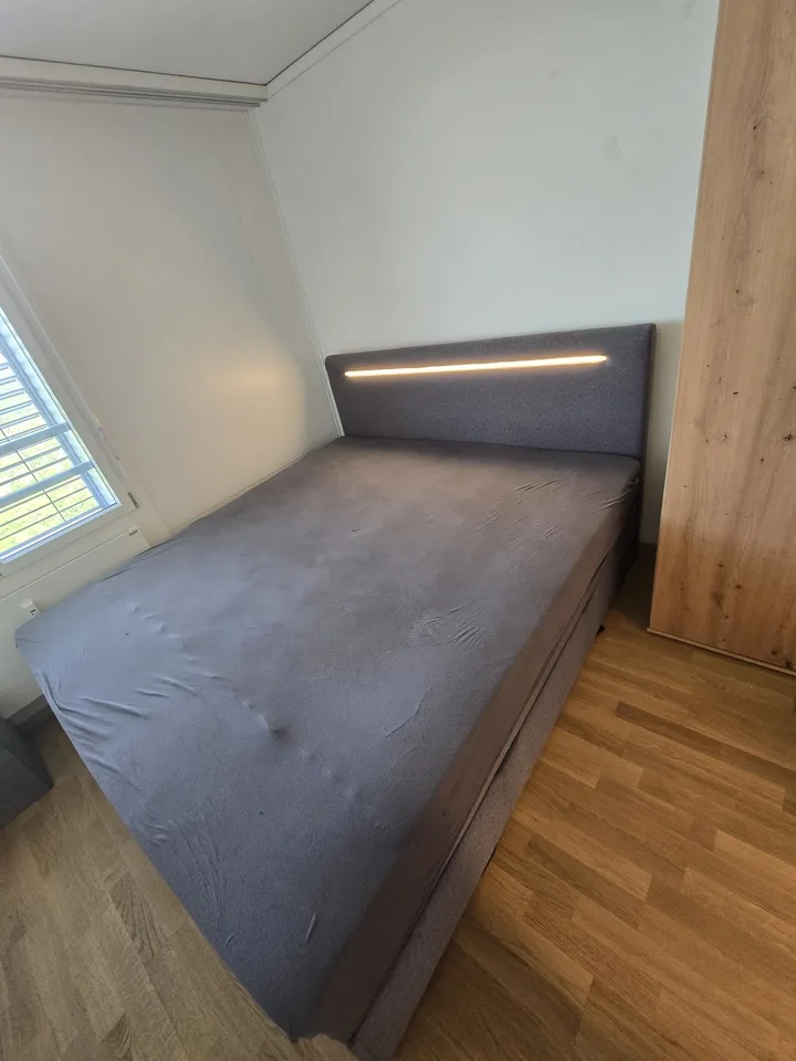 Zimmer zu vermieten