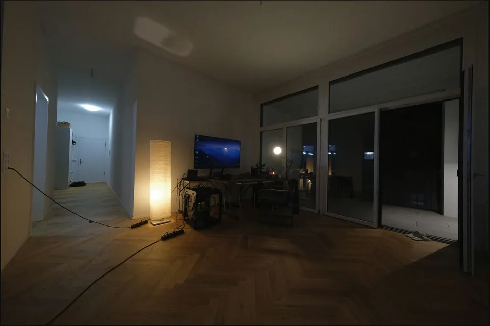 Stilvolle, lichtdurchflutete Loftwohnung im Bernapark zur befristeten Untermiete für 12 Monate.
