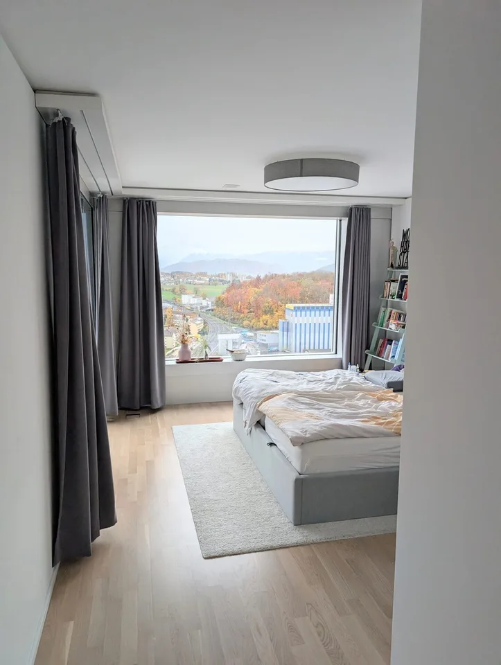 3.5 Zimmer mit Blick über das Berner Oberland (temporär)