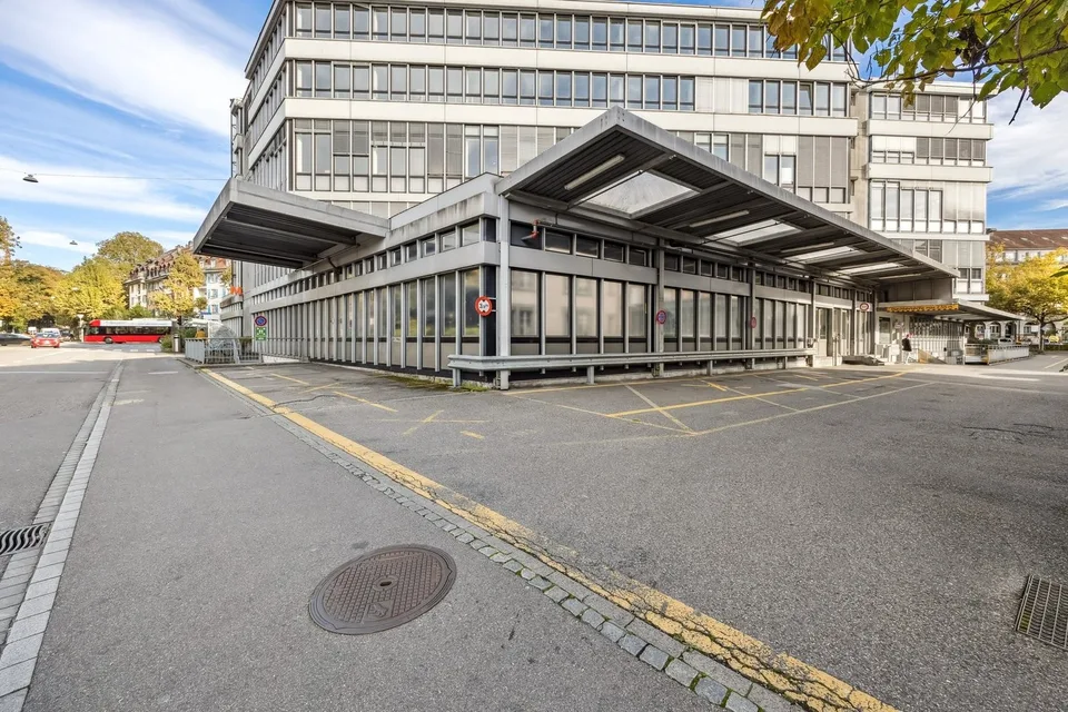 Ein Haus voller Möglichkeiten  für Büro, Bildung, Gesundheit und Kreativität