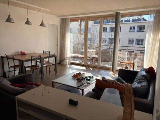 Sonniges WG-Zimmer in Holzbausiedlung