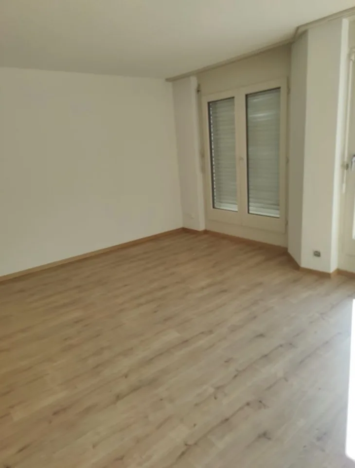 Sonnige 4.5-Zimmer Maisonette mit 2 Balkonen am Eigerplatz