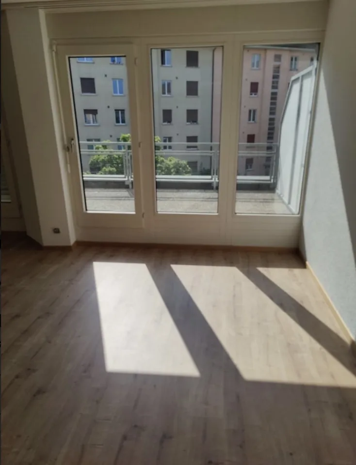 Sonnige 4.5-Zimmer Maisonette mit 2 Balkonen am Eigerplatz