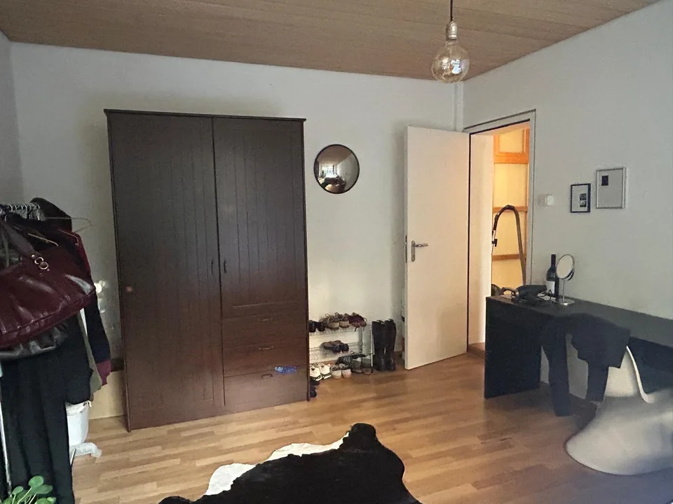 Grosses WG Zimmer im Monbijou