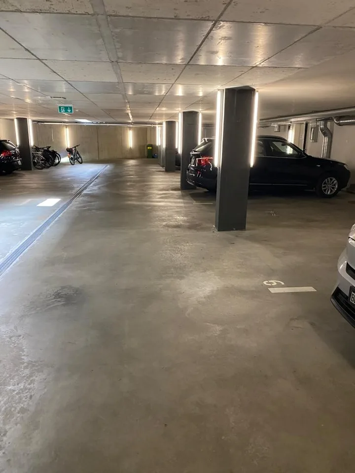 Tiefgarage in Bern mit Ladestation
