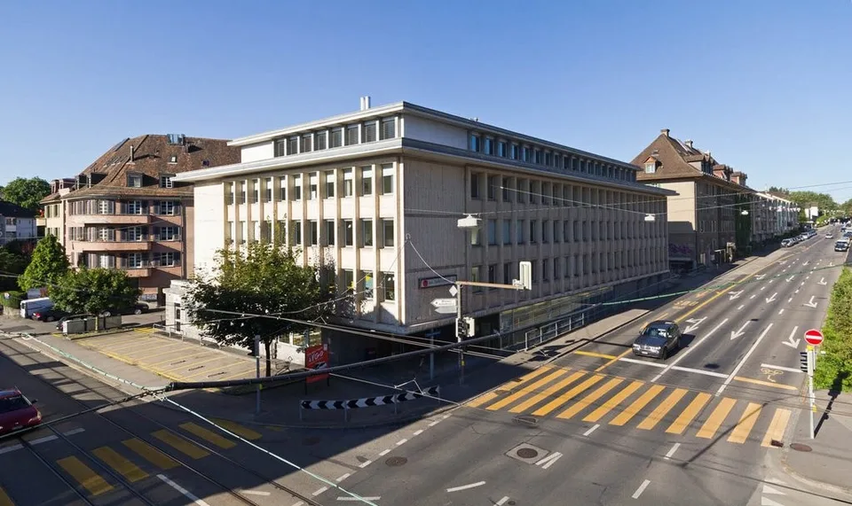 Praktischer Lagerraum 26m2 in Bern zu vermieten