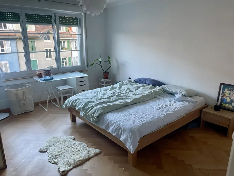 Schöne helle Altbauwohnung zum Untermieten