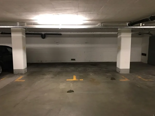 Einstellplatz zu vermieten