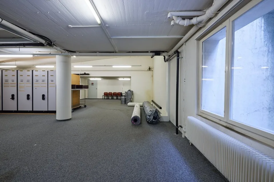 366 qm vielseitig nutzbare Fläche zu vermieten