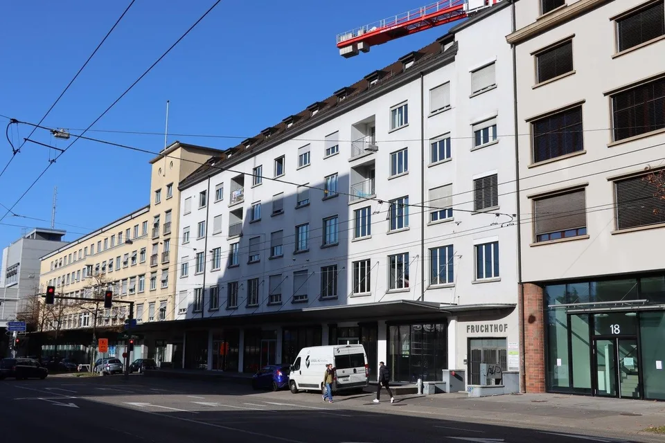 251 m2 Gewerberäume