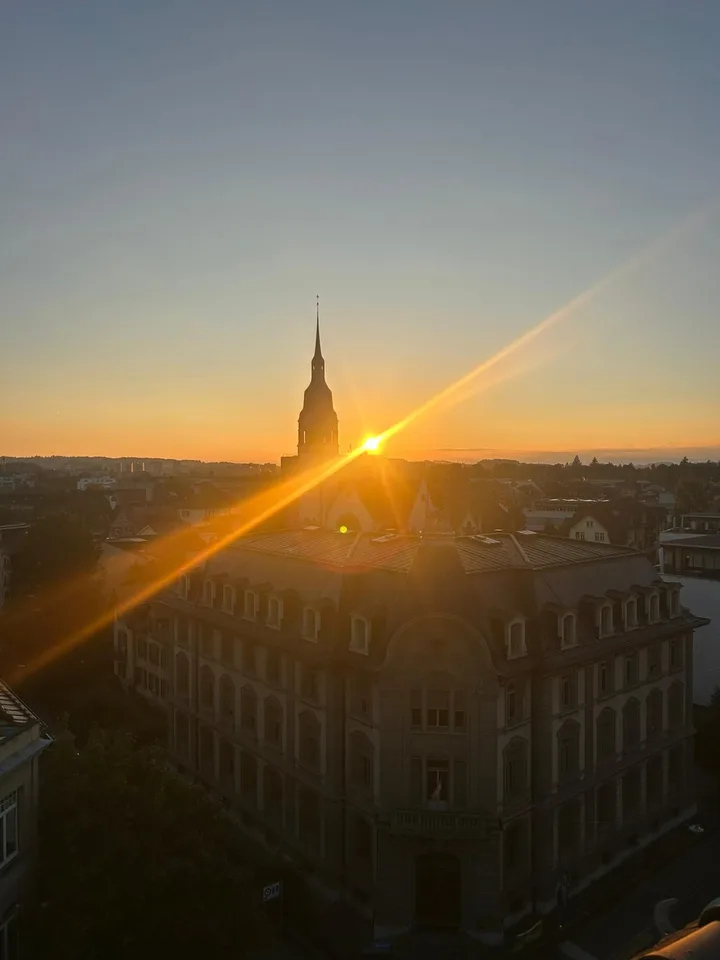 Wosch Teil vonere tolle 4er-WG zmizt ir Länggass si?