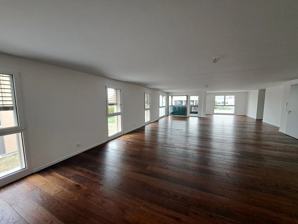 Flexibel nutzbare Rohbauflächen ab 57m2 - Surfaces bruts dès 57m2