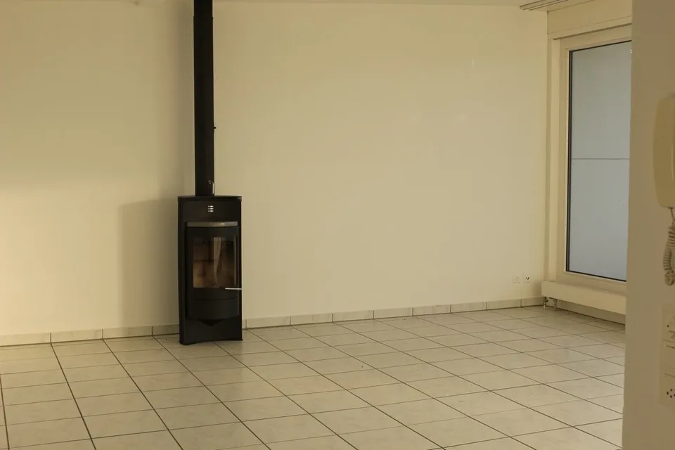 MAGNIFIQUE ATTIQUE DE 5.5 PIECES / ATTIKA 5.5-Zimmer