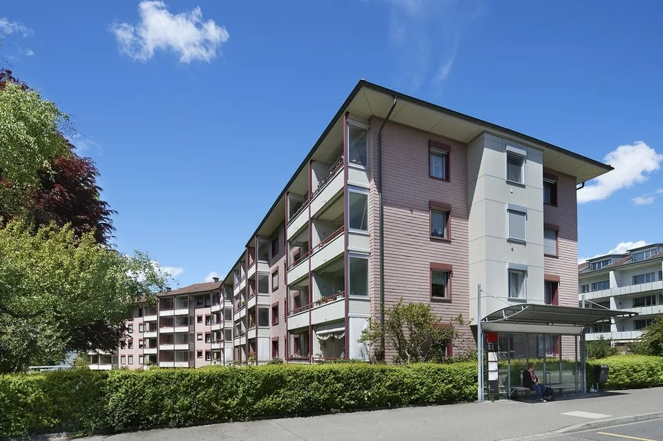 Freie Einstellplätze Nähe Steinhölzli-Märit