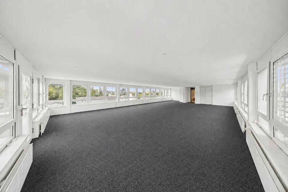 Raum für Ideen, Wachstum und Zusammenarbeit - Büro nahe Stadt Bern
