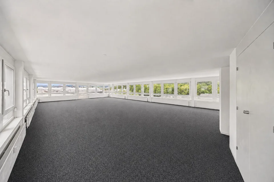 Raum für Ideen, Wachstum und Zusammenarbeit - Büro nahe Stadt Bern