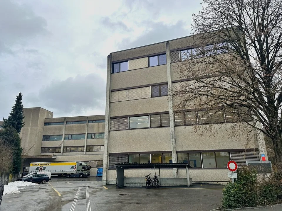 Grosszügiger Lagerraum à 752m2 mit Warenlift
