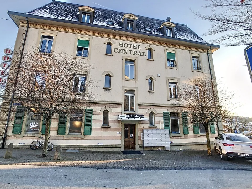 Au centre de Düdingen / Düdingen Zentrum