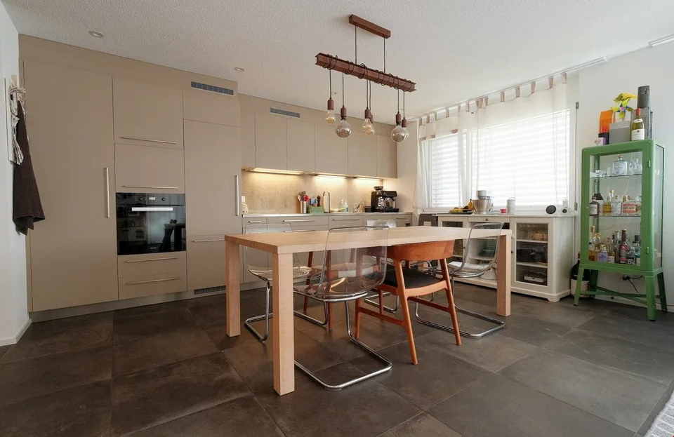 Moderne 4.5-Zimmer Duplex Wohnung in Bösingen zu vermieten