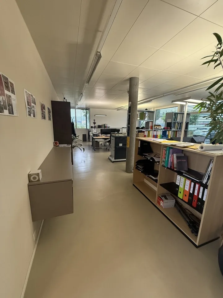 Moderne Gewerbefläche 137 m2