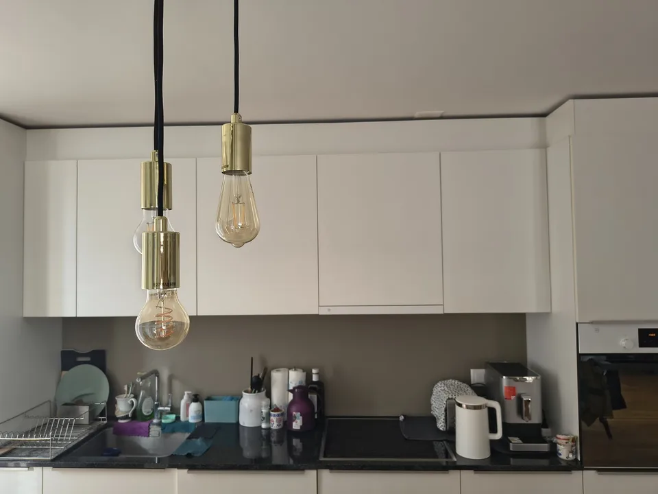 CHAMBRE MEUBLÉE À LOUER DANS UN APPARTEMENT NEUF AU CENTRE DE PAYERNE.