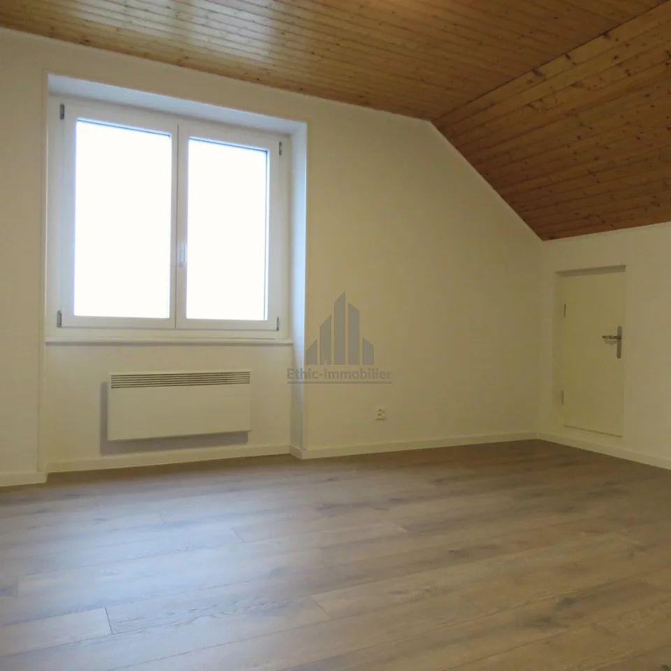 Appartement familial de 4.5 pièces en duplex – Vue lac et montagnes – Foto 12 von 14