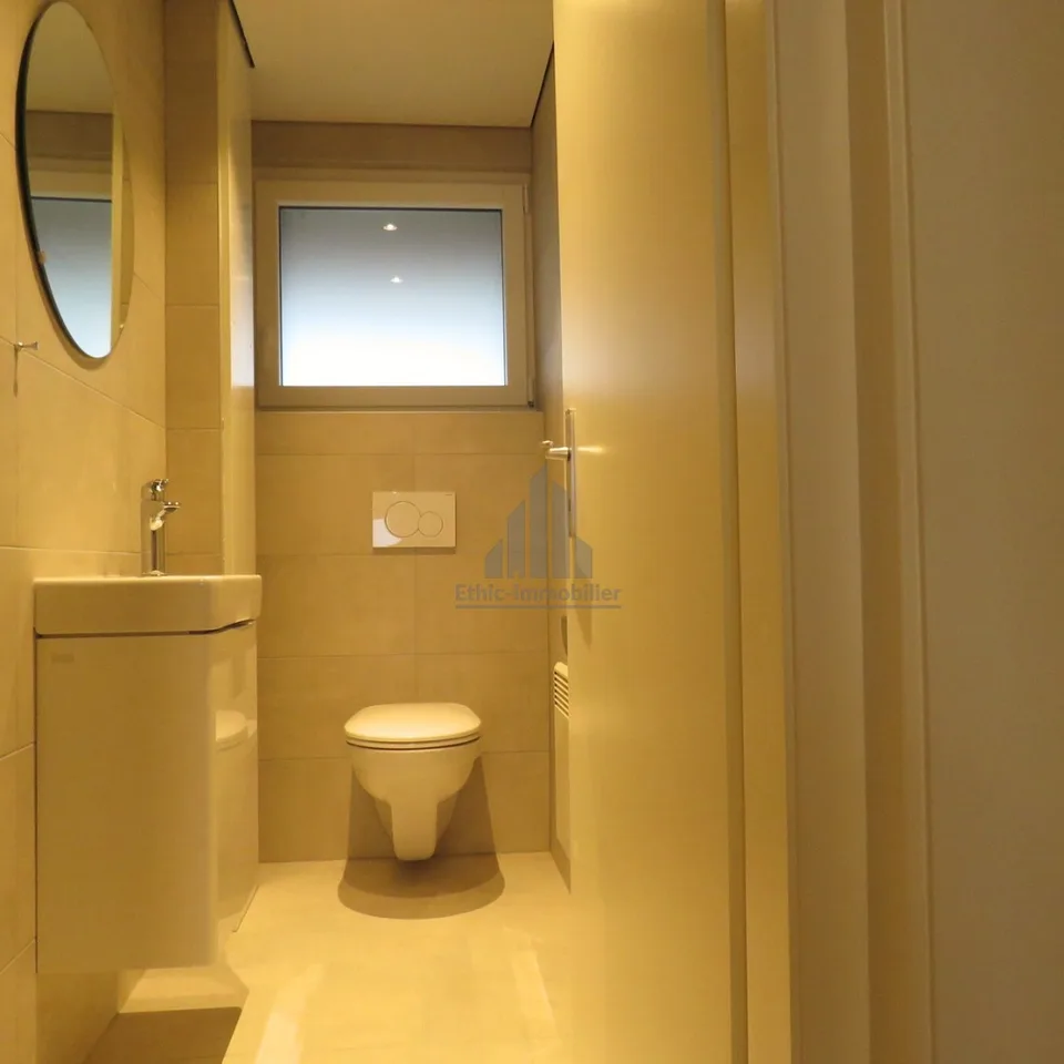 Appartement familial de 4.5 pièces en duplex – Vue lac et montagnes – Foto 8 von 14