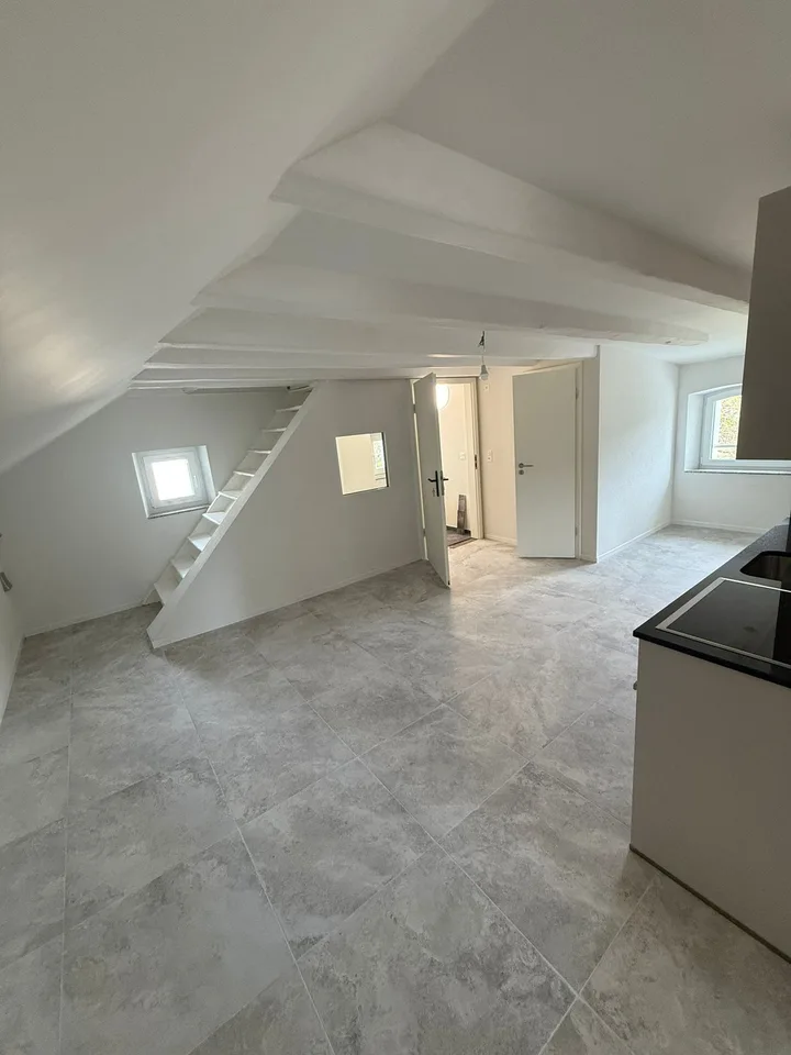 Appartement de 4,5 pièces au 1er étage - 2117 La côte-aux-Fées
