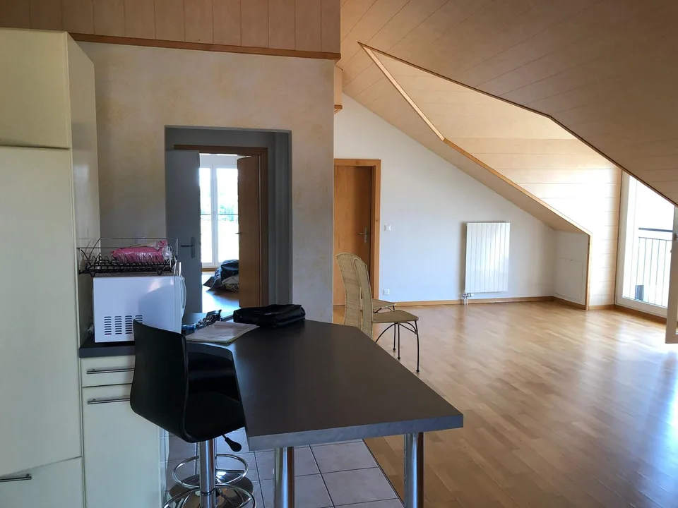 Lumineux 3.5 pièces au Landeron – CHF 1'610.- tout compris (parking inclus)
