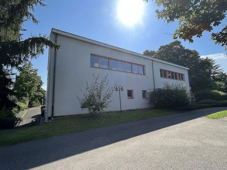 Gewerbeliegenschaft zu vermieten