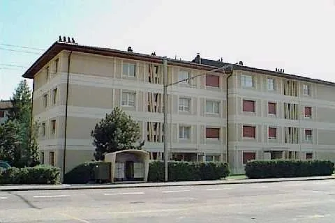 Place de parc extérieure
