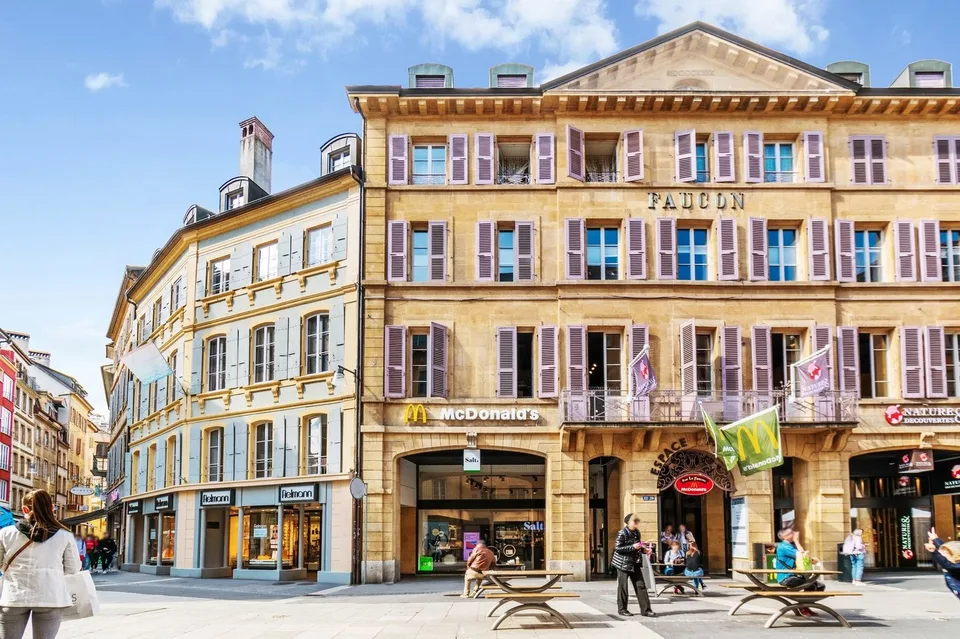 Au coeur de la zone piétonne