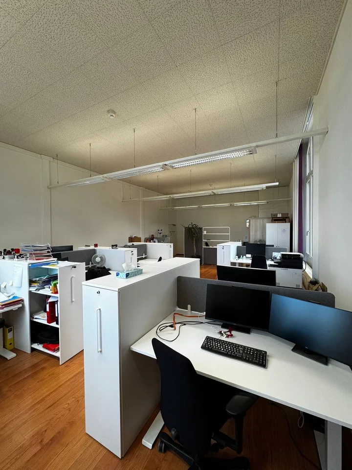 Place du Port 2, 2000 Neuchâtel - CHF 1’994 inkl. NK pro Monat