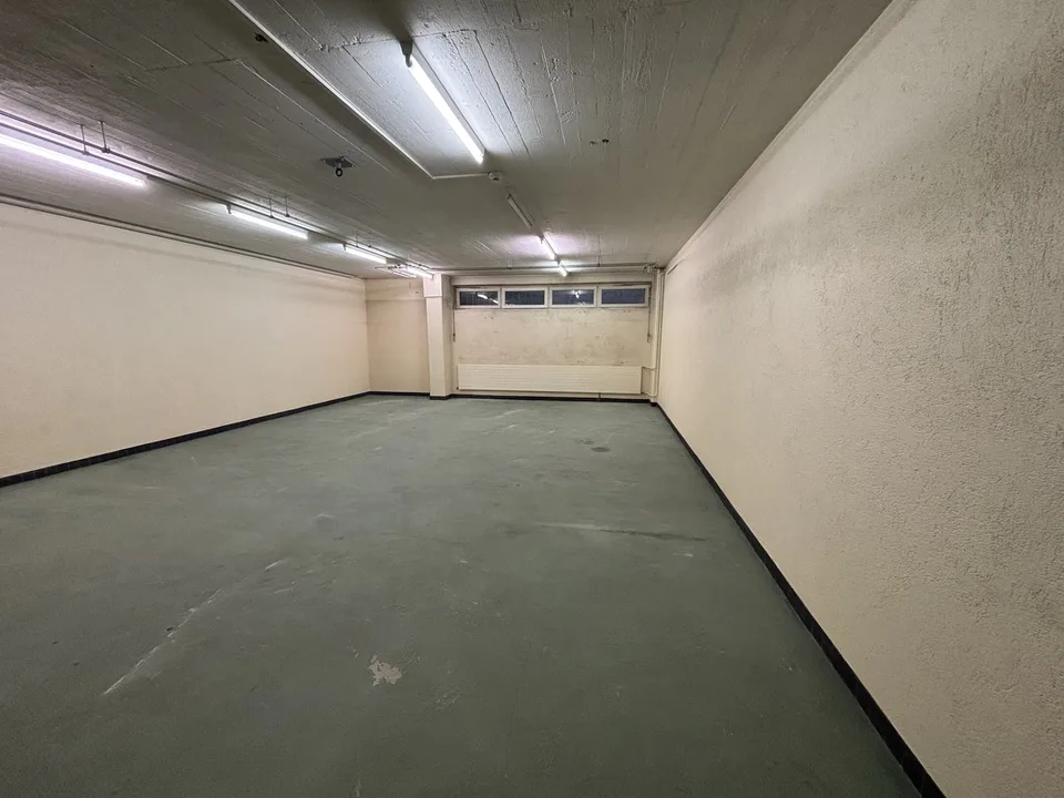 À louer – Dépôt de 72 m² au Locle