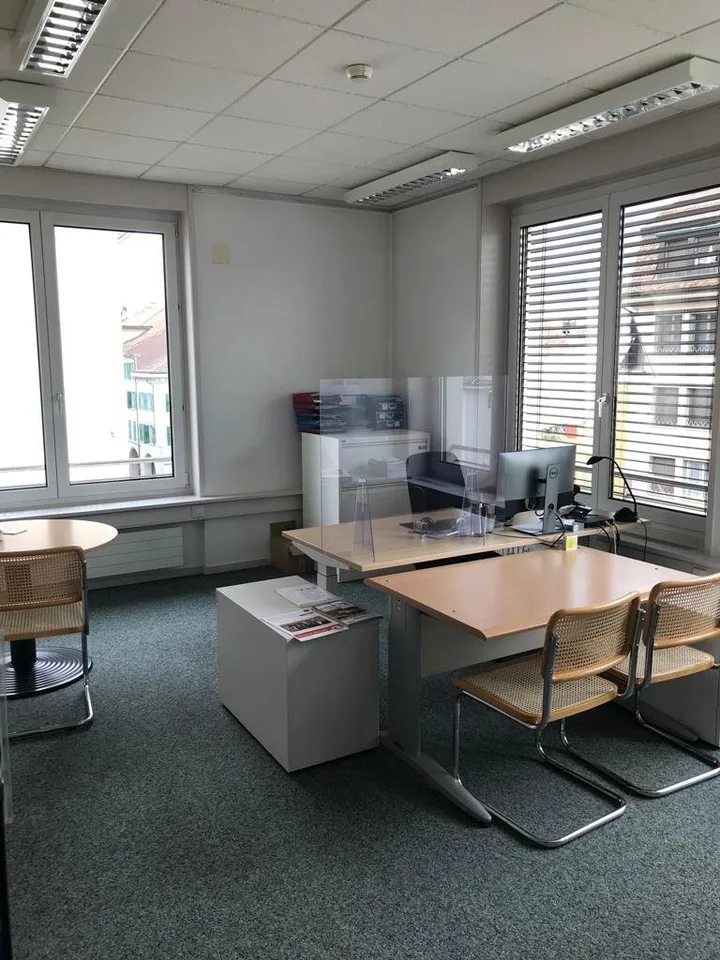 Surface administrative / commerciale à Payerne