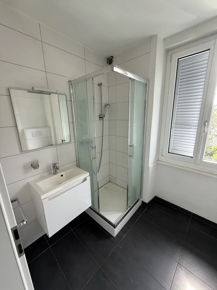 Charmant appartement de 2,5 pièces avec terrasse – situation centrale