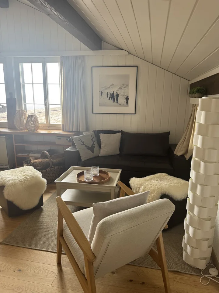 Charmante 4.5 Zimmer Wohnung im schönen Val Lumnezia