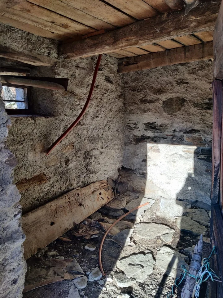 Ensemble d'alpage en pierre