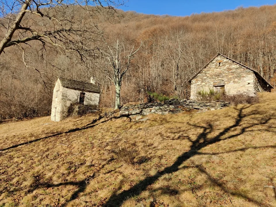 Ensemble d'alpage en pierre