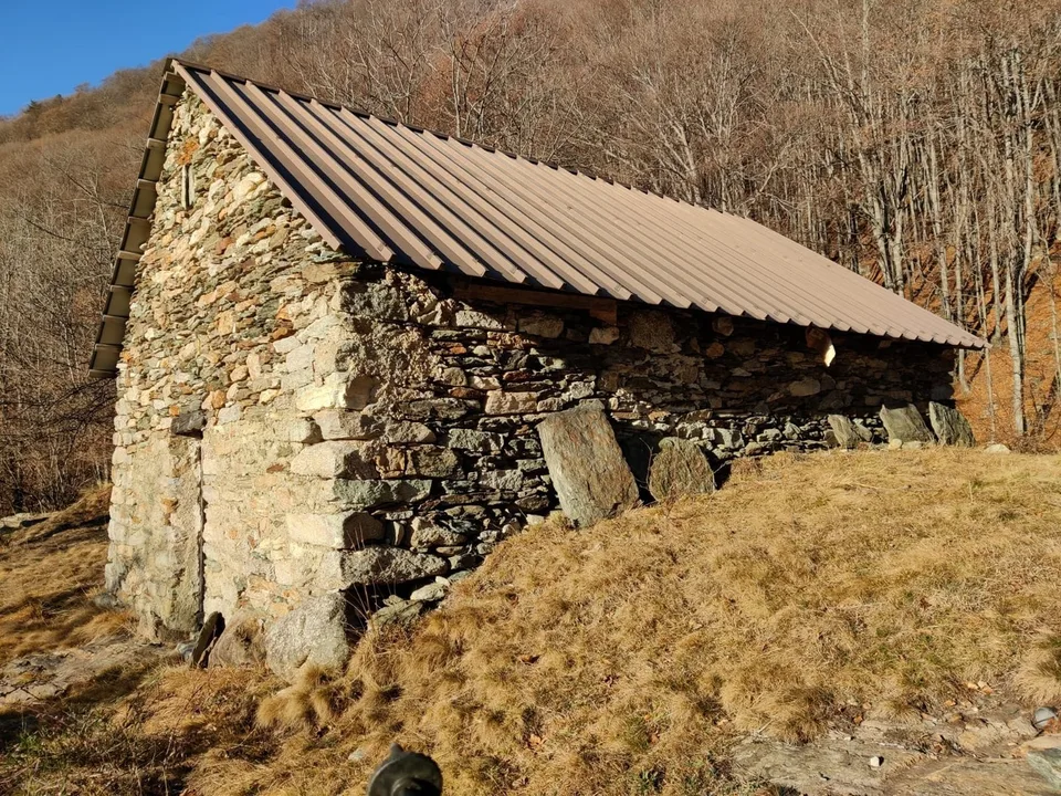 Ensemble d'alpage en pierre