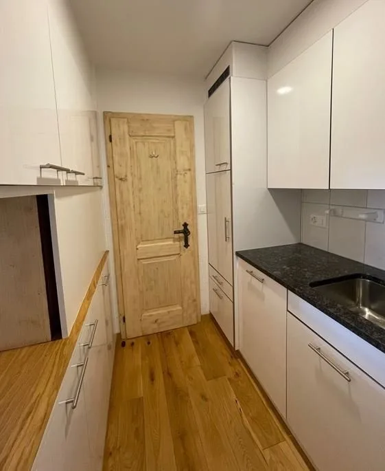 Wohnung mit Seesicht mitten in St. Moritz