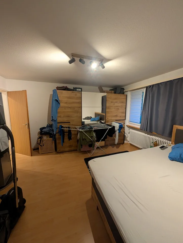Möbliertes Zimmer in 3,5-Zimmer-Dachwohnung in Davos Platz – 4. OG