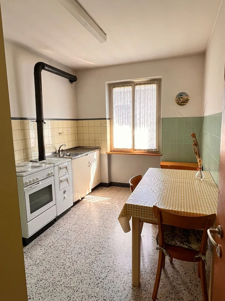 Accogliente casa indipendente con ampio giardino a Sementina