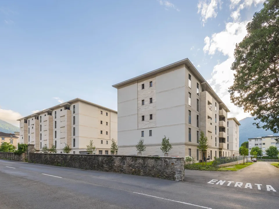 Affittasi – Nuovi e moderni spazi commerciali a Giubiasco