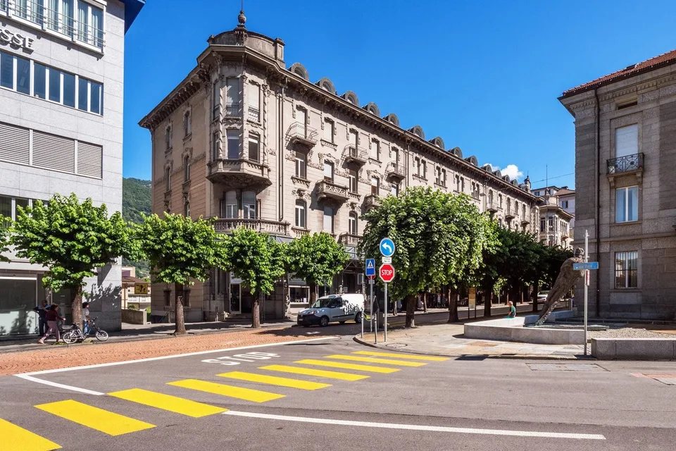 Il tuo negozio nel centro in un palazzo storico! Wow!
