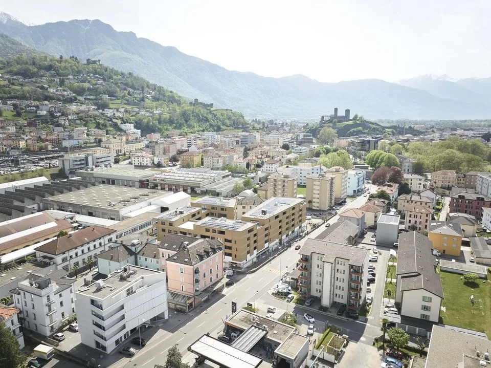 Affittasi posteggi interni in zona stazione a Bellinzona
