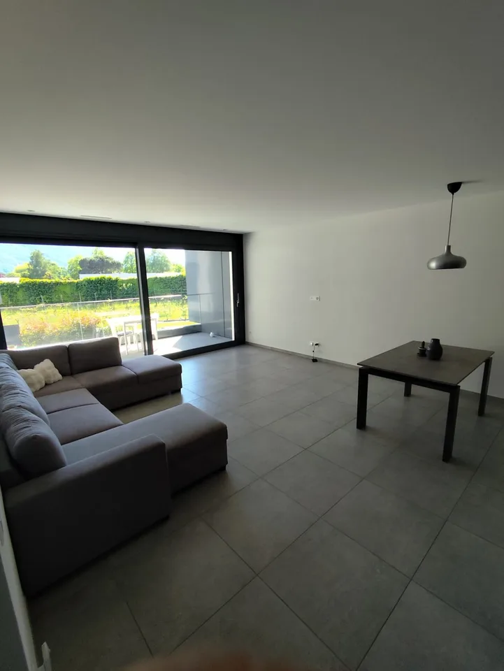 Moderno appartamento 3.5 con balcone a Tenero