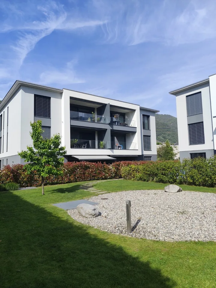 Moderno appartamento 3.5 con balcone a Tenero